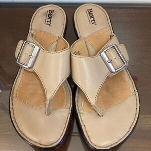 Born Thong Wedge Sandals Women 10 Buckle Leather
